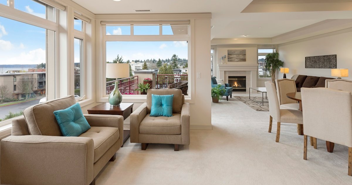 Coldplay Kiss Cam Meme Explodes in - detailed analysis and comparison